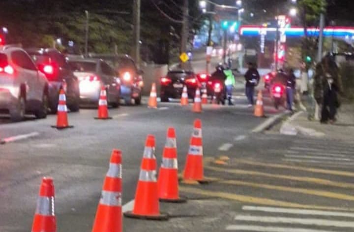 População reprova “blitz” em horário de pico em Itupeva